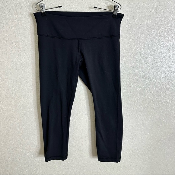 Lululemon Wunder Under black leggings size 4 - Picture 3 of 7